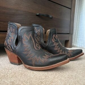 Ariat Dixon Bootie